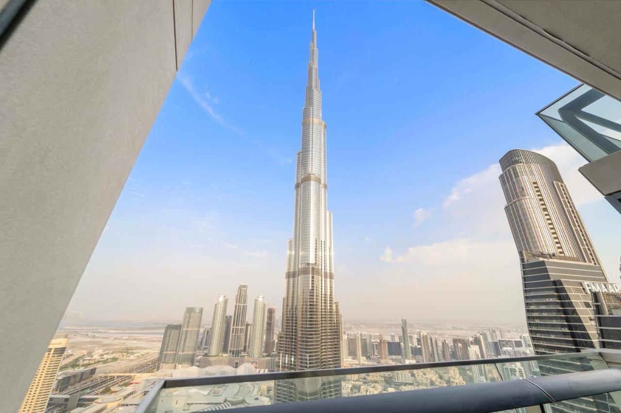 Апартаменти First Class 3Br With Full Burj Khalifa And Fountain View Дубай Екстер'єр фото